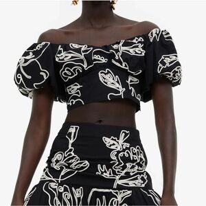 Hm crop top puff sleeves